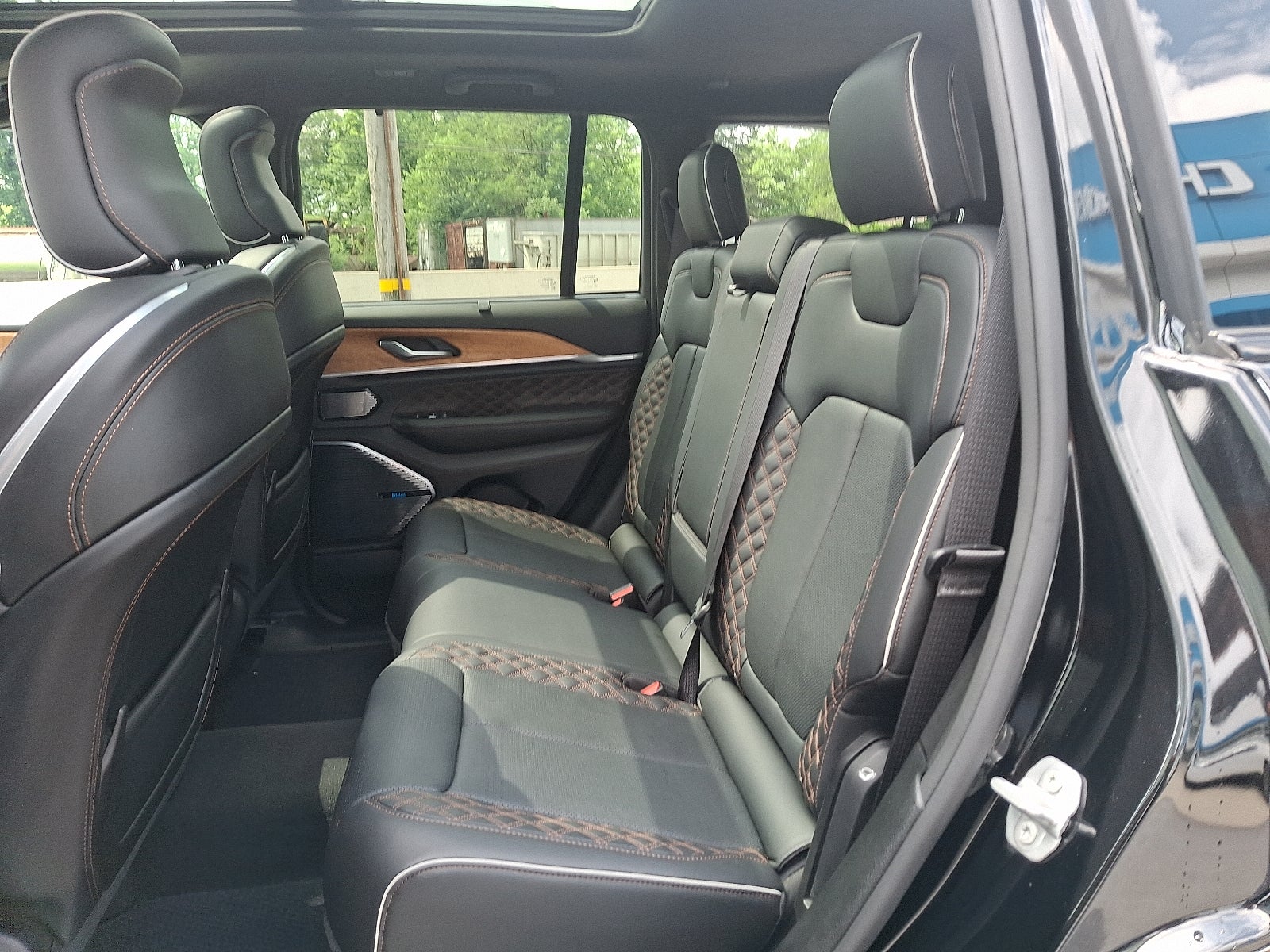 2023 Jeep Grand Cherokee Summit Reserve