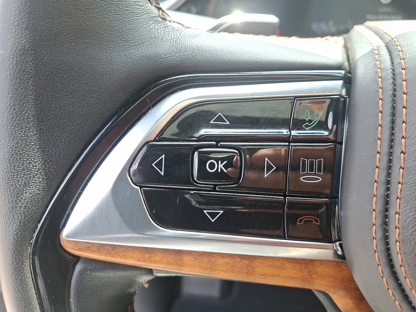 2023 Jeep Grand Cherokee Summit Reserve