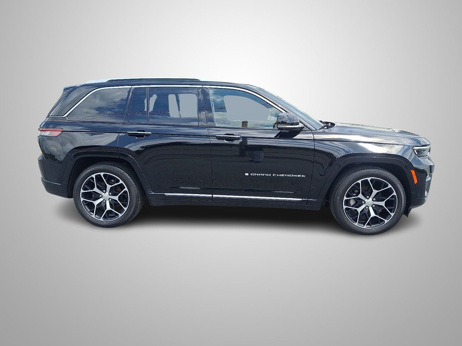 2023 Jeep Grand Cherokee Summit Reserve