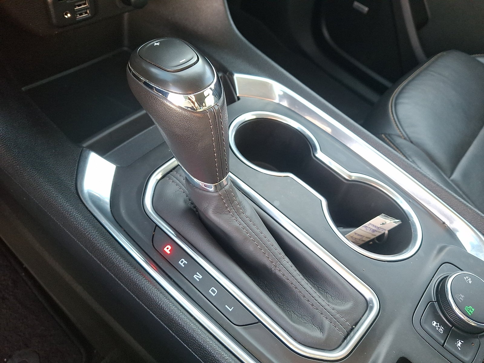 2020 Chevrolet Traverse LT Leather