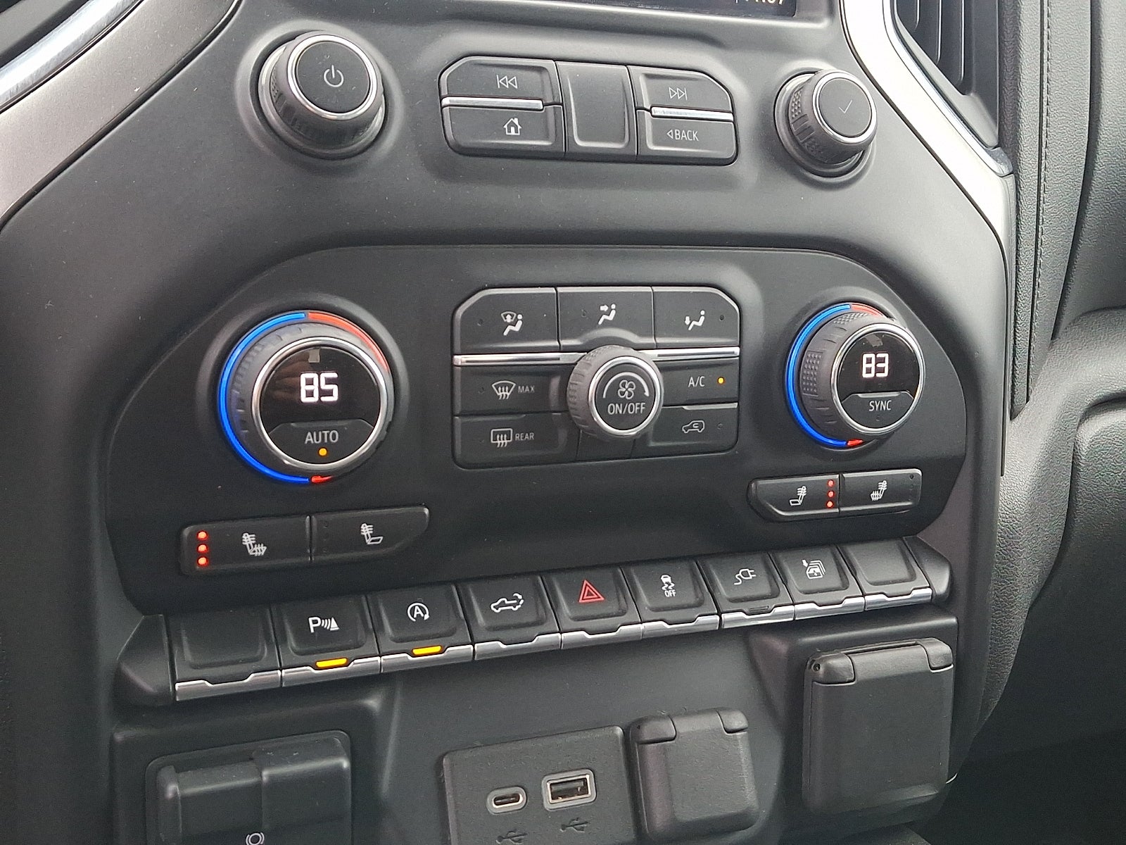 2020 Chevrolet Silverado 1500 RST