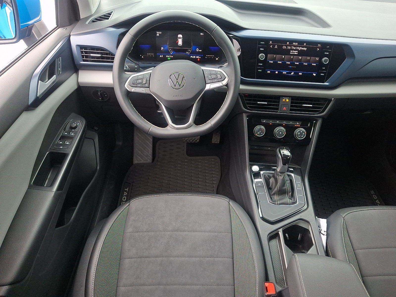 2023 Volkswagen Taos SE